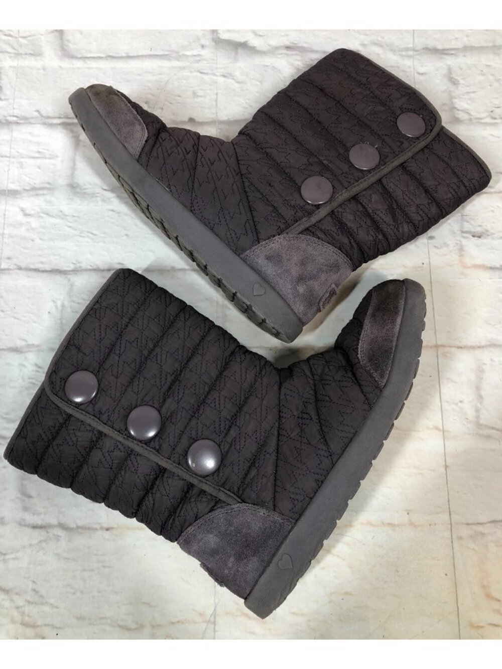 UGG Girls 5 /35 Quilted Houndstooth 1014449K Purple Quilted Boots